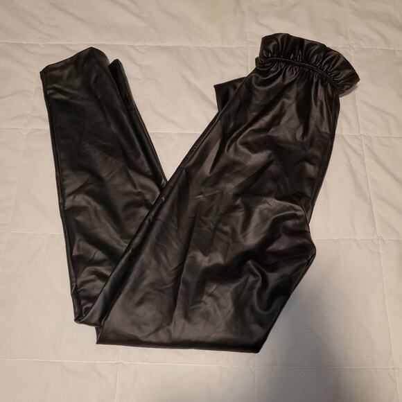 Day and night faux leather leggings. size tag is missing measurements included - Picture 4 of 7
